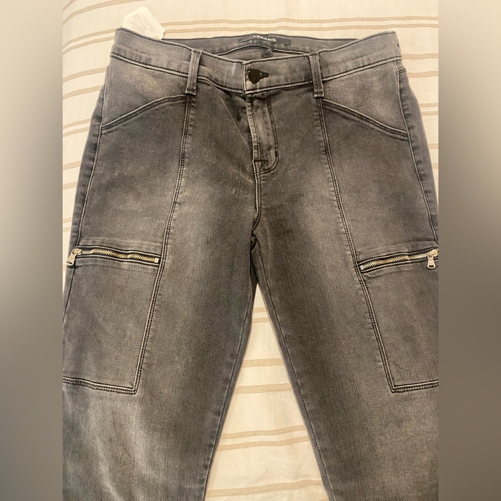 NWT J Brand Kassidy Expose Zipper Cargo jeans, sz 30 - Picture 4 of 4
